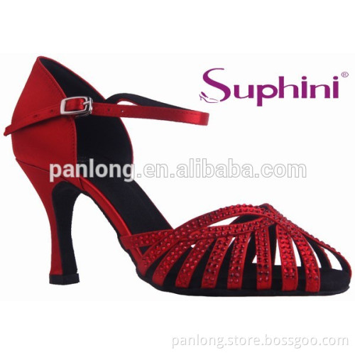 lady red sandal danc
